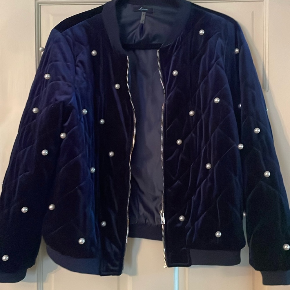 Velvet and pearl Bomber jacket!